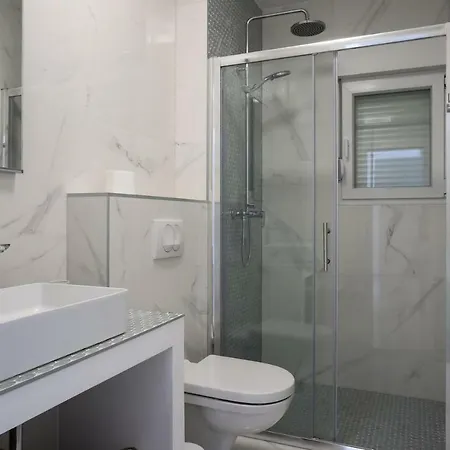 וילה Adastra Vinišće