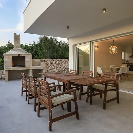 וילה Adastra Vinišće